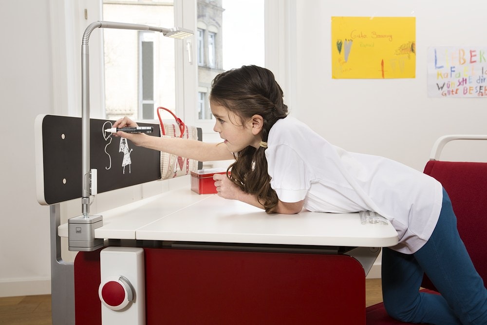 Магнитная задняя подвесная стенка Panel к столу moll Champion