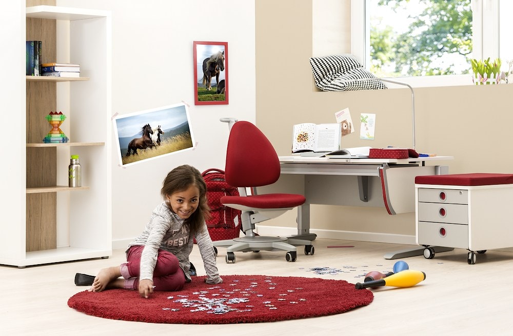 Растущий стол-парта moll Joker 2020