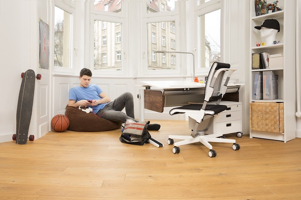 Стул moll Scooter в интерьере