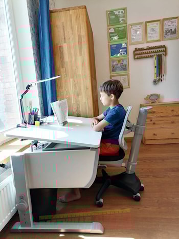 Растущая парта moll Joker