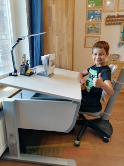 Растущая парта moll Joker