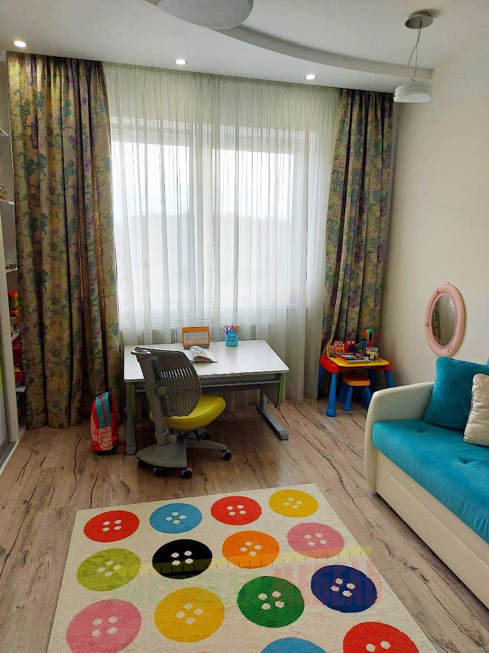 Растущая парта moll JOKER